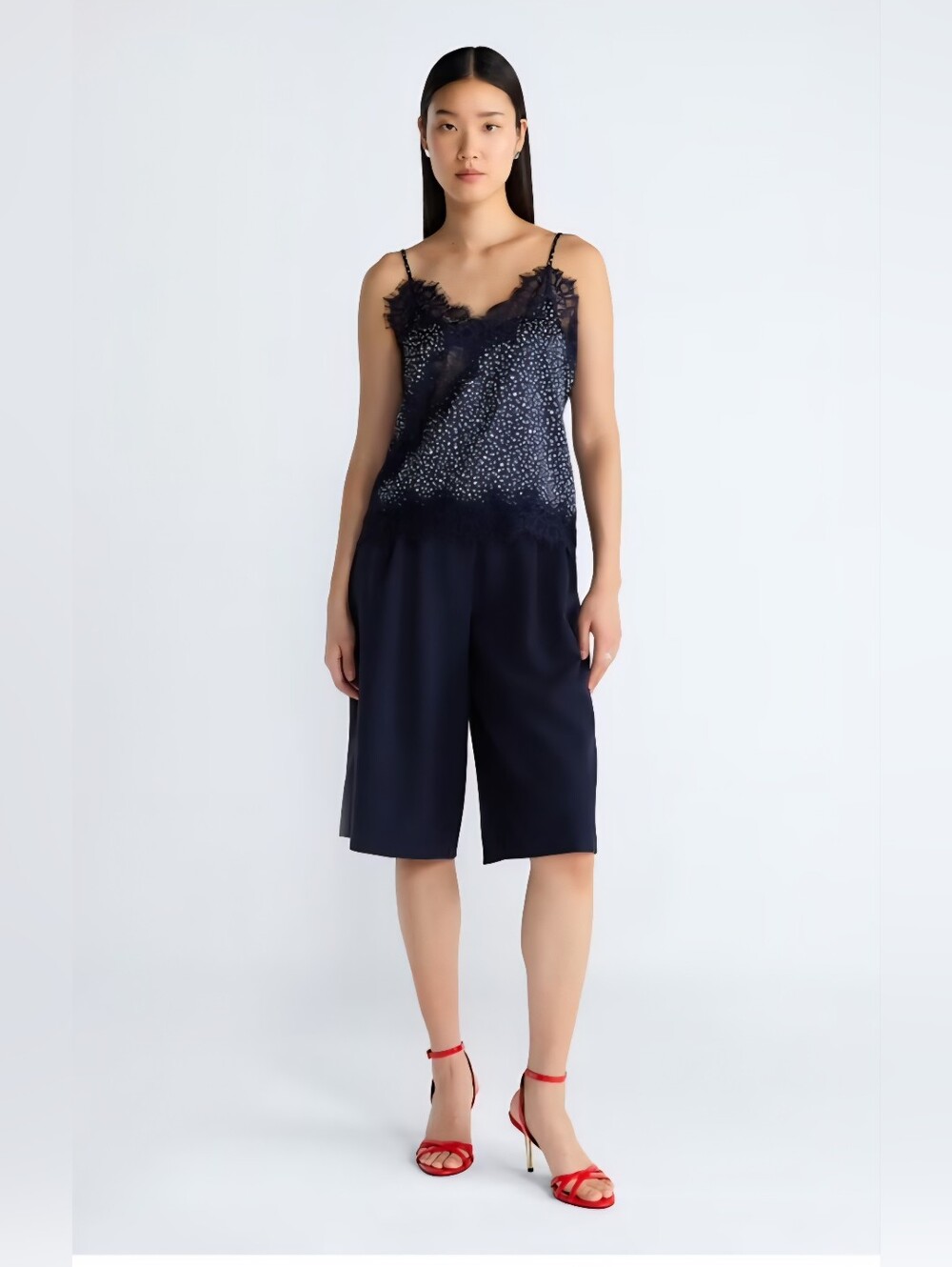 NWT Devil Wears Prada Scoop Collection Navy High Rise Pleated Culottes SZ 14 (L)